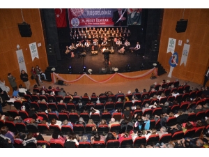 Efeler Beldiyesi Tsm Korosu’ndan Beğeni Toplayan Konser