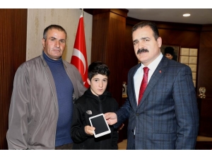 Bakan Kurum Sözünü Yerine Getirdi