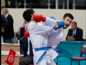 Kağıtspor, Karatede Türkiye Şampiyonu Oldu