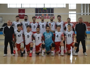 Voleybol’da Melikgazi Fırtınası