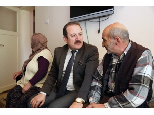 Vali Pehlivan Evde Bakım Hizmeti Alan Vatandaşları Ziyaret Etti