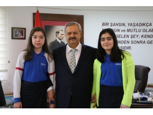 Başkan Uysal’dan Öğrencilere Belediyecilik Dersi