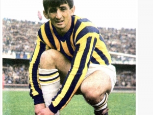 Eski Milli Futbolcu Abdullah Çevrim Toprağa Verildi