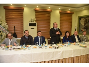 Başkan Arslan, Belediye Personeli Ve Öğrencilerle Buluştu