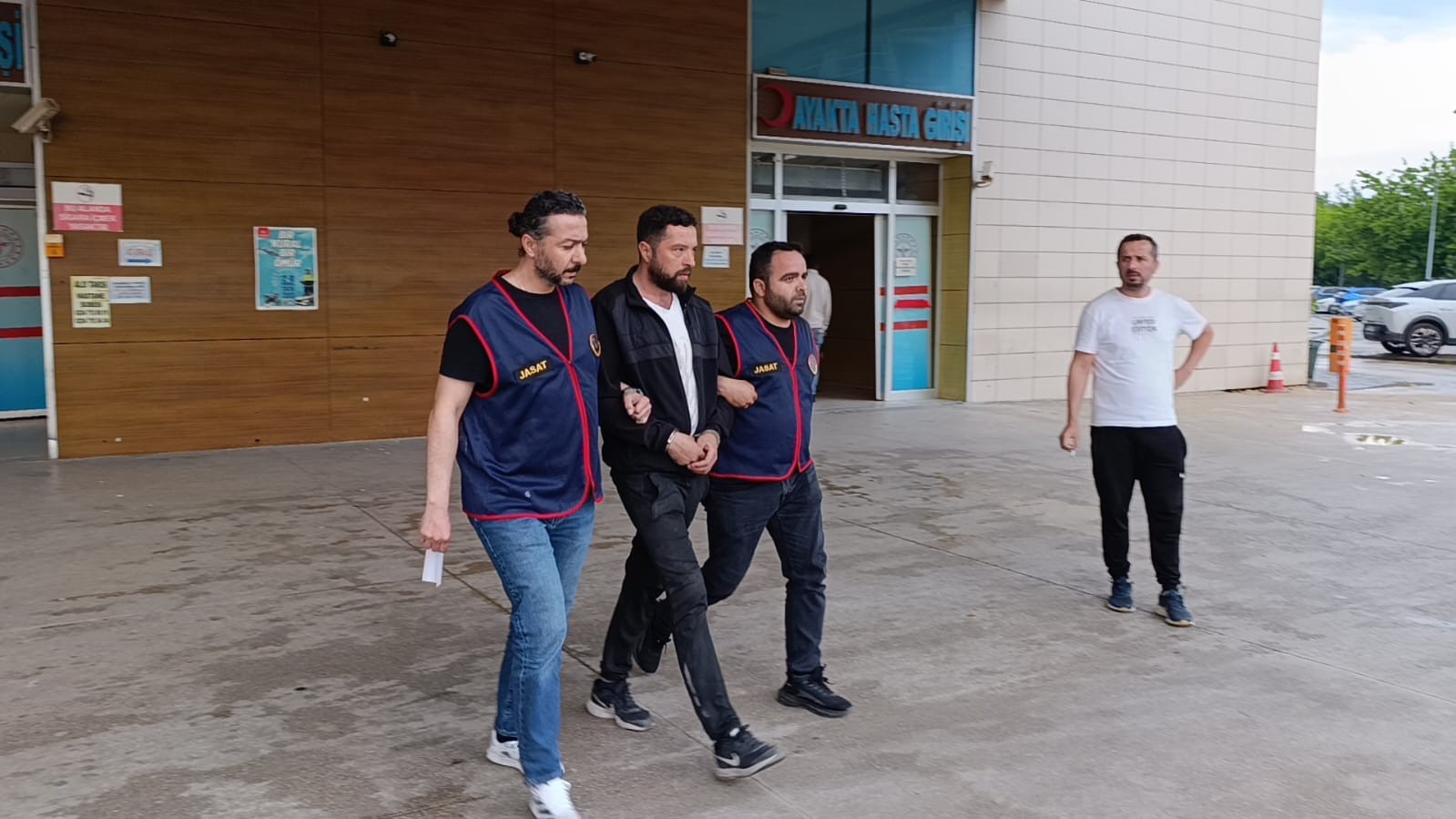 18-yil-hapis-cezasiyla-araniyordu-jandarma-yakaladi