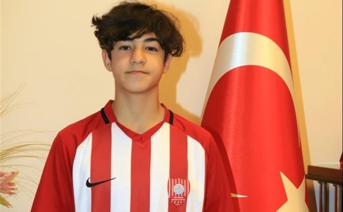 Fenerbahçe'den Altyapıya Transfer