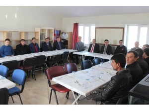 Kaymakam Kaya Öğrenci Velileri İle Bir Araya Geldi