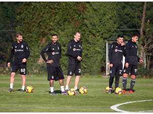 Beşiktaş’ta Derbi Hazırlıkları Sürüyor