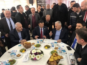 Ak Parti İstanbul Büyükşehir Adayı Yıldırım’dan Zorluoğlu’na Destek