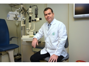 Sarı Noktada Göz İçi Mercek Tedavisi Başarılı Sonuçlar Veriyor