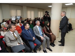 Hamilelik Okulunda 13’üncü Dönem Başladı