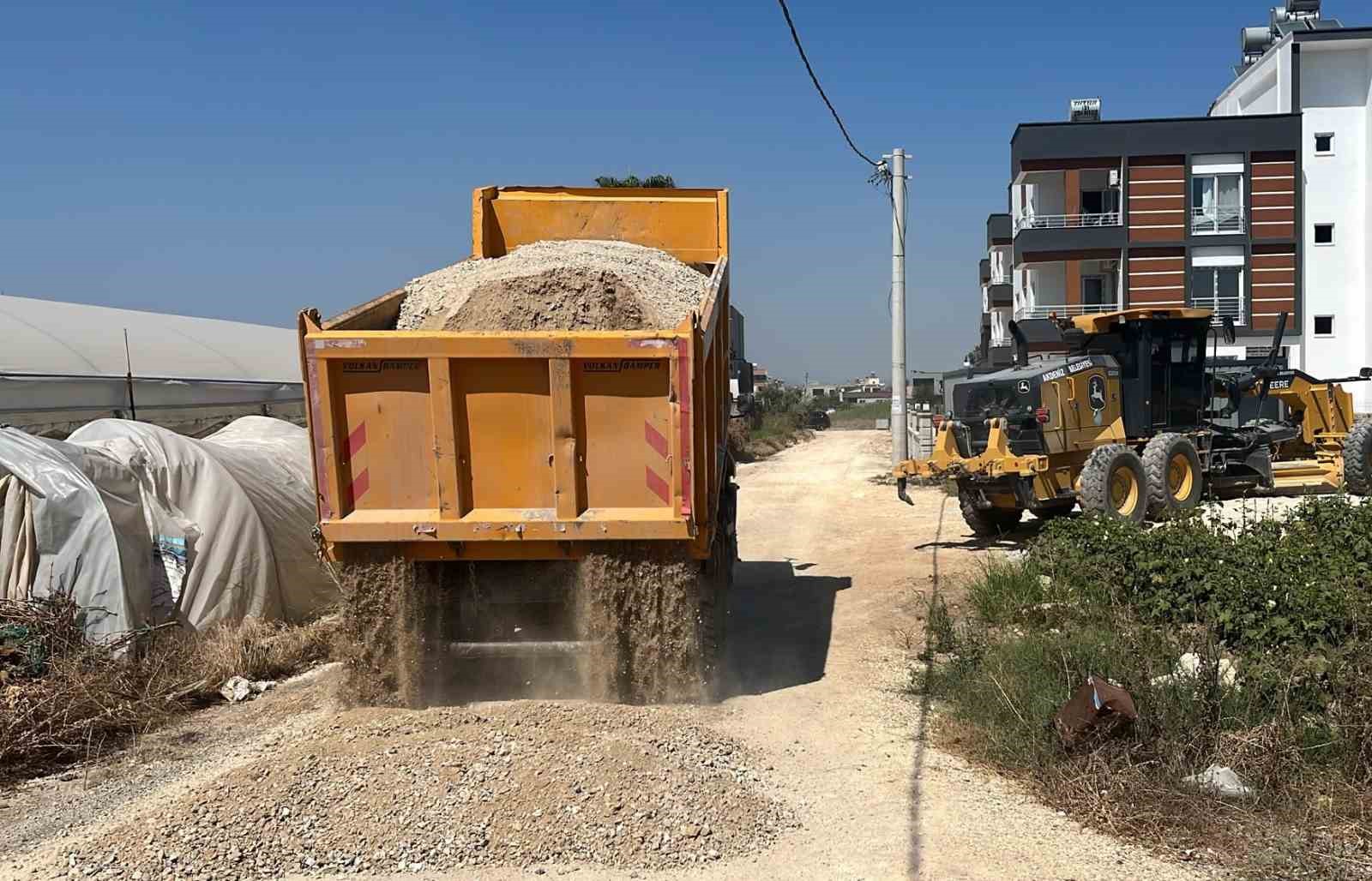 akdeniz-de-yollar-yenileniyor-ulasim-guvenligi-artiriliyor