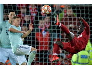 Liverpoollu Sadio Mane’ye Hırsız Şoku