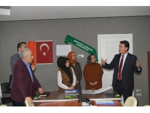 Dündar, Ak Parti Osmangazi Skm’yi Ziyaret Etti