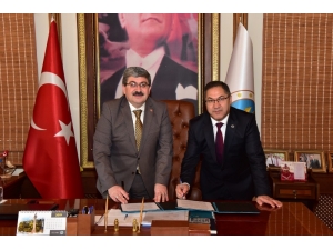 Vatandaşlar Tahsilat İşlemlerini Komisyon Ücreti Ödemeden Yapacak