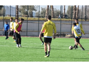 Lider Aliağaspor Fk, Tavşanlı Linyitspor’u Konuk Edecek