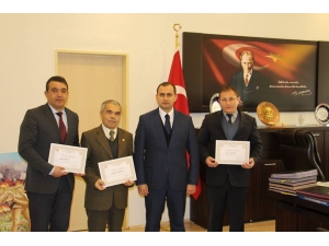 Dumlupınar İlçe Hakem Heyeti’ne Takdir Belgesi