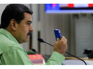 Maduro’nun Kapattığı Brezilya Sınırında Kuyruklar Oluştu