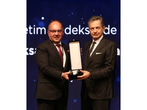 Aksa Akrilik’e, Kurumsal Yönetimin Zirvesinde Üst Üste 3’üncü Ödül