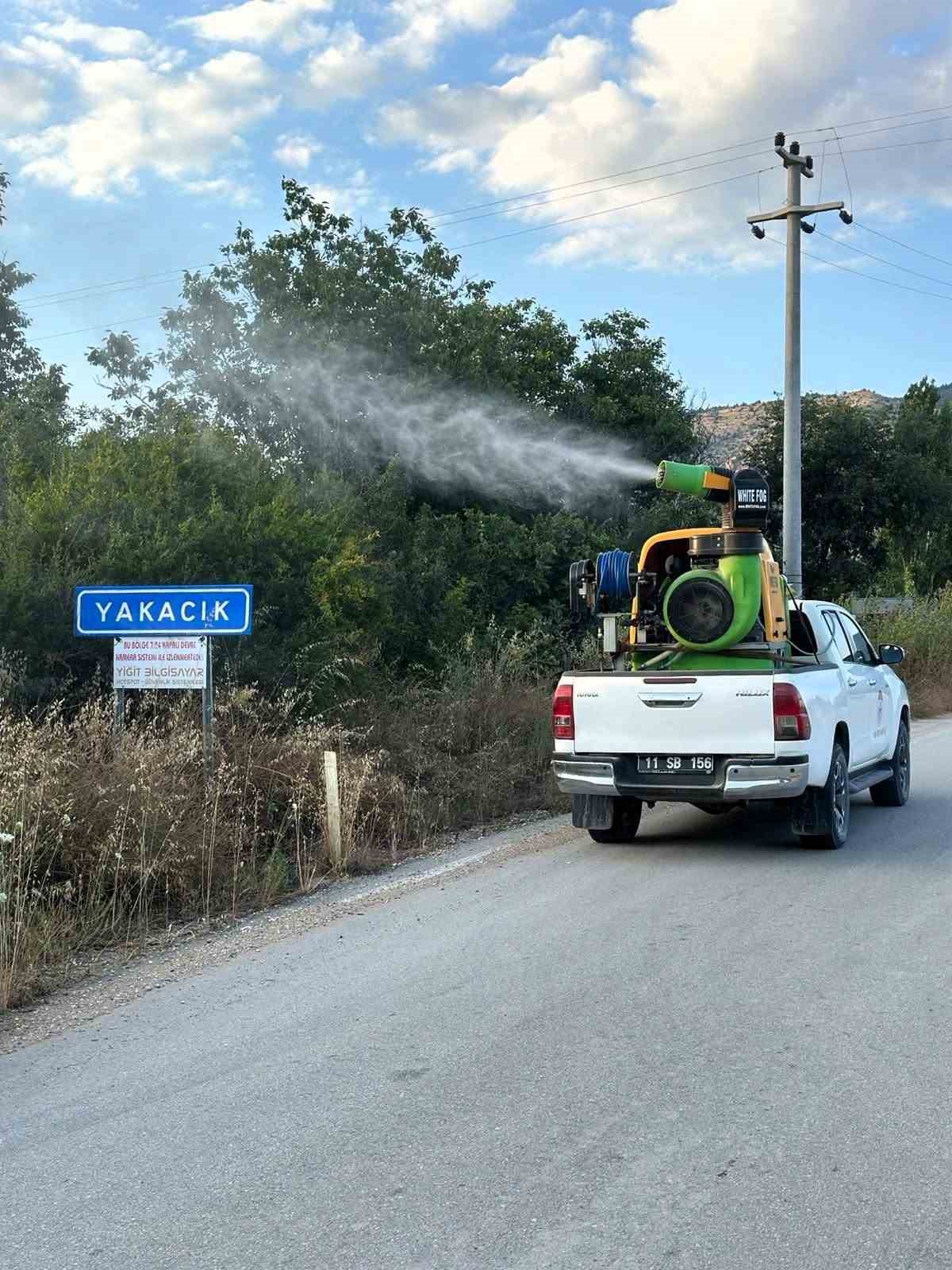 bilecik-te-haserelere-karsi-ilaclama-calismasi-yapildi
