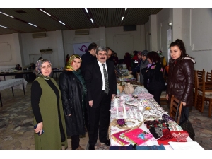 Yöresel Ürünler Pazarında İlk Siftah Başkan Can’dan