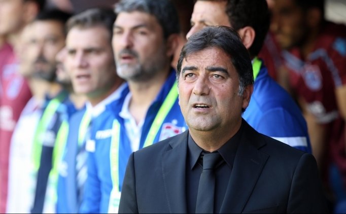 Trabzonspor Yedek Kulübesinde 5 Isim Var