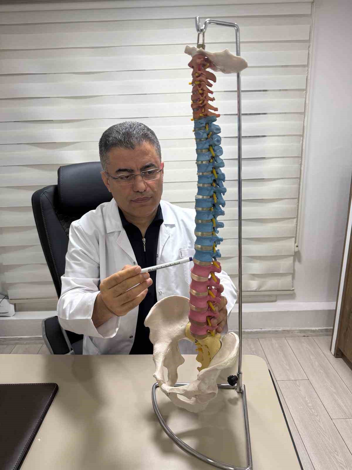 prof-dr-irfan-koca-bel-fitigi-artik-genclerin-de-sorunu