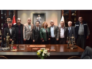 Karatepelilerden Başkan Ataç’a Ziyaret