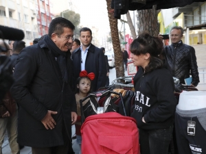 İzmir, Türk Halıcılığının Merkezi Olacak