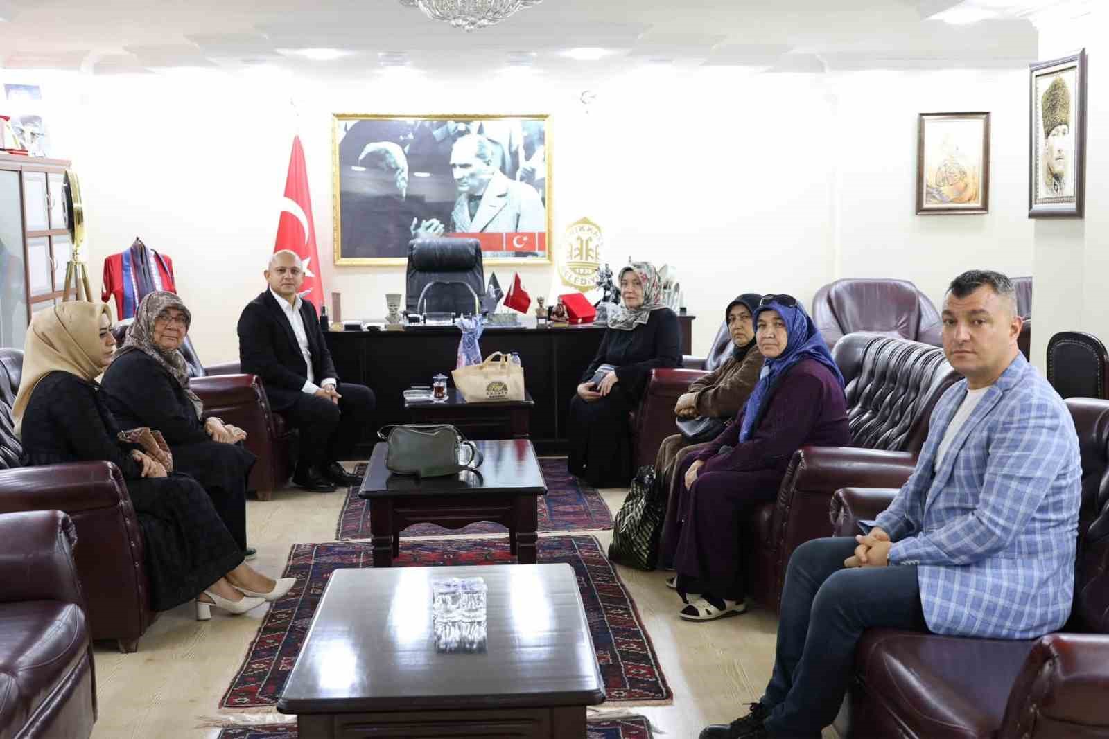 kirikkale-belediye-baskani-onal-sehitlerimizin-emanetleri-basimizin-tacidir