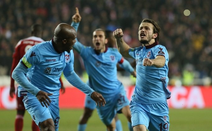 Abdülkadir Parmak, Ortaya Geçti Kendini Aştı