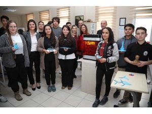 Bayraklı’nın Kütüphaneleri Artık ‘Iso’ Belgeli