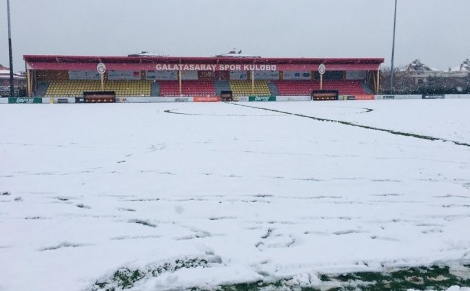 Galatasaray'ın Maçı Ertelendi; Resmi Açıklama...