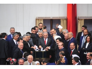 Tbmm Başkanlık Yarışının İkinci Turu Başladı