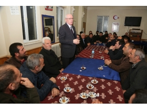 Kazım Kurt Sevinç Mahallesi Sakinleriyle Buluştu