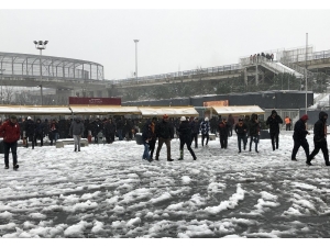Soğuk Hava Galatasaray Taraftarını Durdurmadı