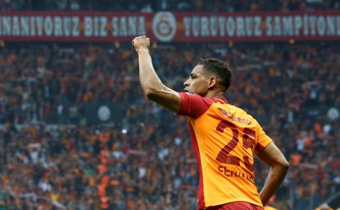 Galatasaraylı Yıldıza, Iki Dev Talip Oldu!