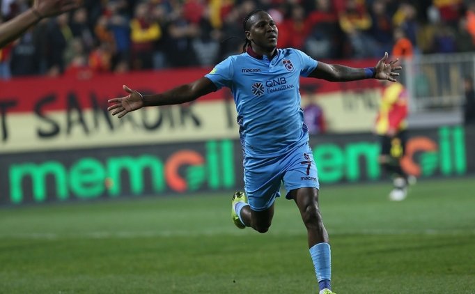 Trabzonspor'da Rodallega Için Imza Raporu