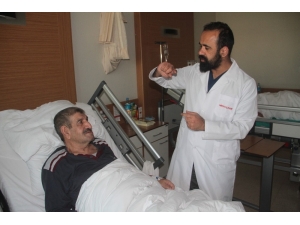 Akciğer Kanaması Ameliyatsız Yöntemle Durduruldu