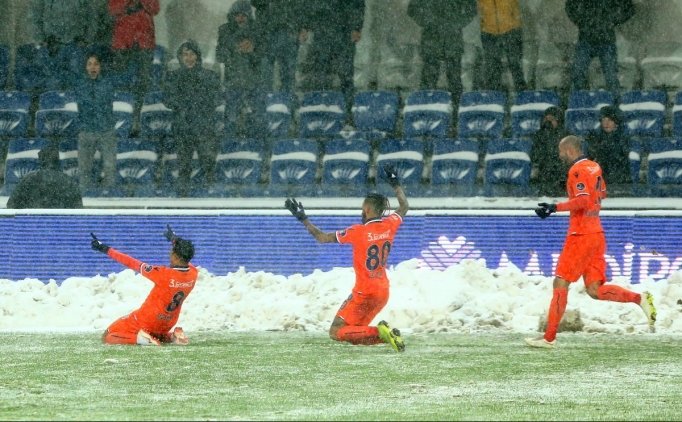 Süper Lig'de Başakşehir'i Durdurabilen Yok!