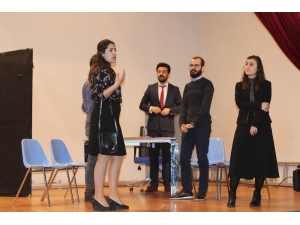 Hayallerini Sahneye Taşıdılar