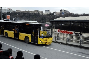 Fenerbahçe Taraftarları Vodafone Park’a Geldi