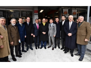 Özhaseki, Rüzgarlı Esnafı İle Bir Araya Geldi