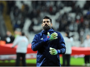 Spor Toto Süper Lig: Beşiktaş: 1 - Fenerbahçe: 0 (Maç Devam Ediyor)