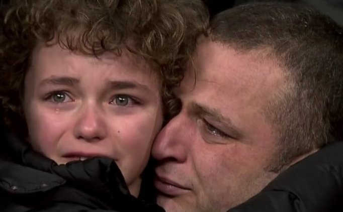 Burak Yılmaz'ın Golü Sonrası Ağlayan Çocuk Sosyal Medyayı Salladı