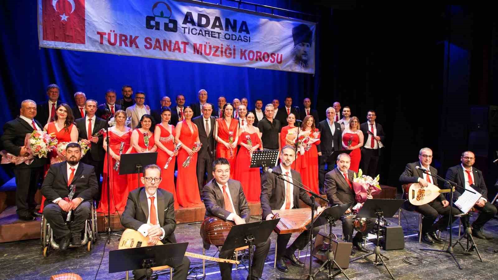 ato-turk-sanat-muzigi-korosu-sanatseverlerle-bulustu