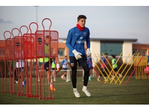 Doğan Alemdar U-17 Milli Takımına Davet Edildi