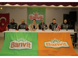 Banvitli Basketbolcular Okul Ziyaretlerinde