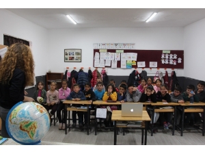 Ted Ankara Koleji Köy Okuluna Bilim Götürdü