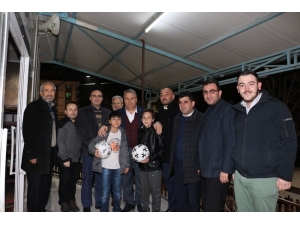 Başkan Çerçi Atatürk Ve Barbaros’ta Vatandaşla Buluştu